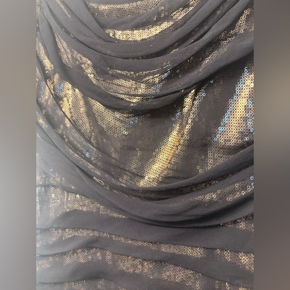 TADASHI SHOJI SEQUIN & SILK MESH SHEATH DRESS sz 8 - Picture 5 of 15